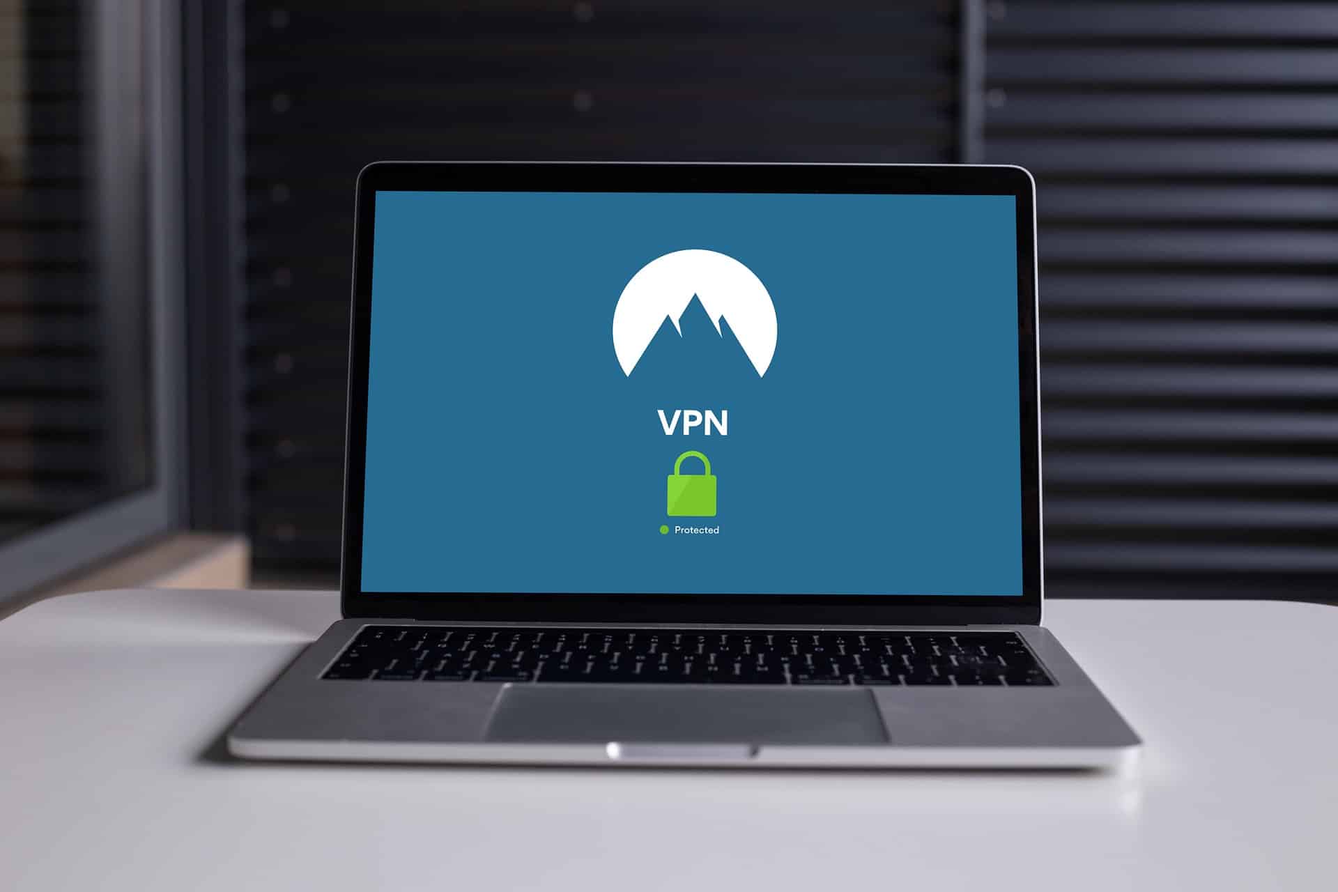 tittar på tv i skandinavien med VPN